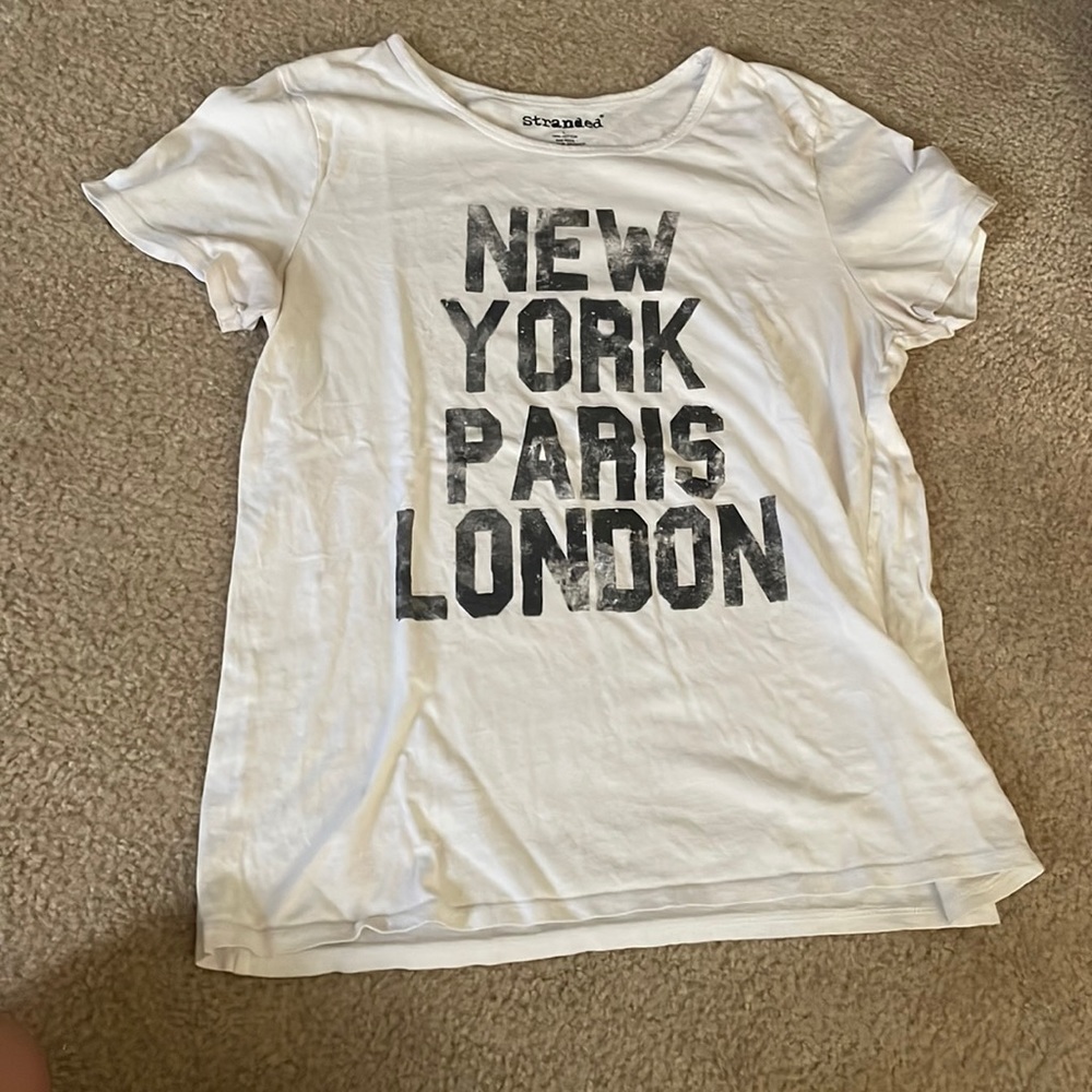White graphic t shirt